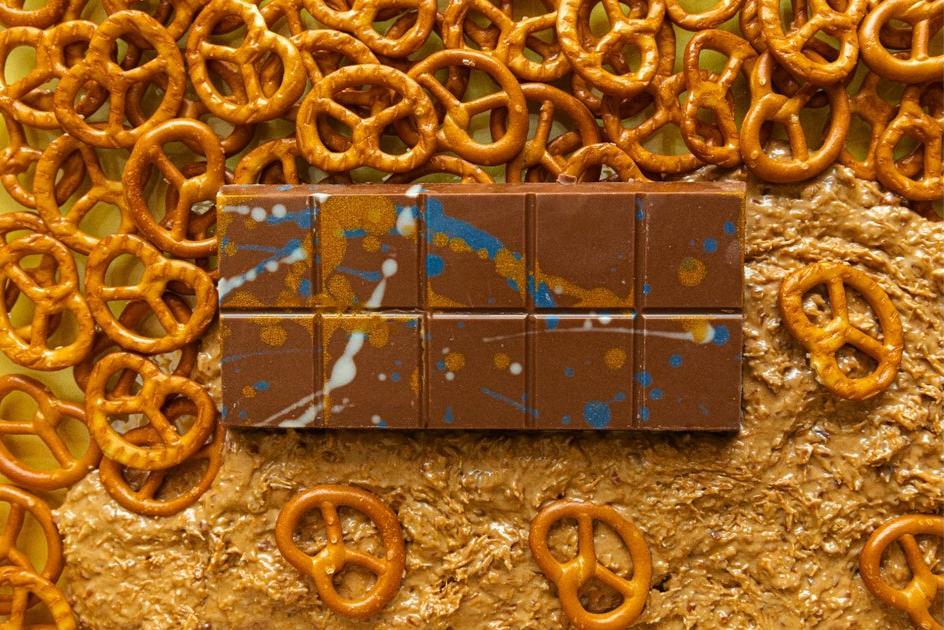Pick Up A Pretzel – salted pretzel Dubai chocolate bar by FIX Dessert Chocolatier